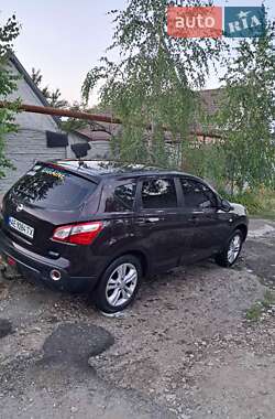 Внедорожник / Кроссовер Nissan Qashqai 2010 в Днепре