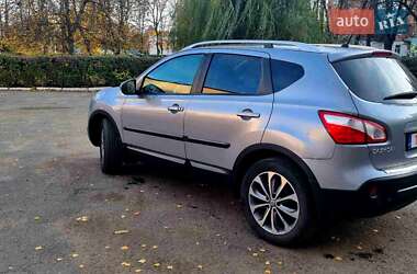 Внедорожник / Кроссовер Nissan Qashqai 2010 в Подольске