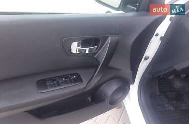 Позашляховик / Кросовер Nissan Qashqai 2010 в Тернополі