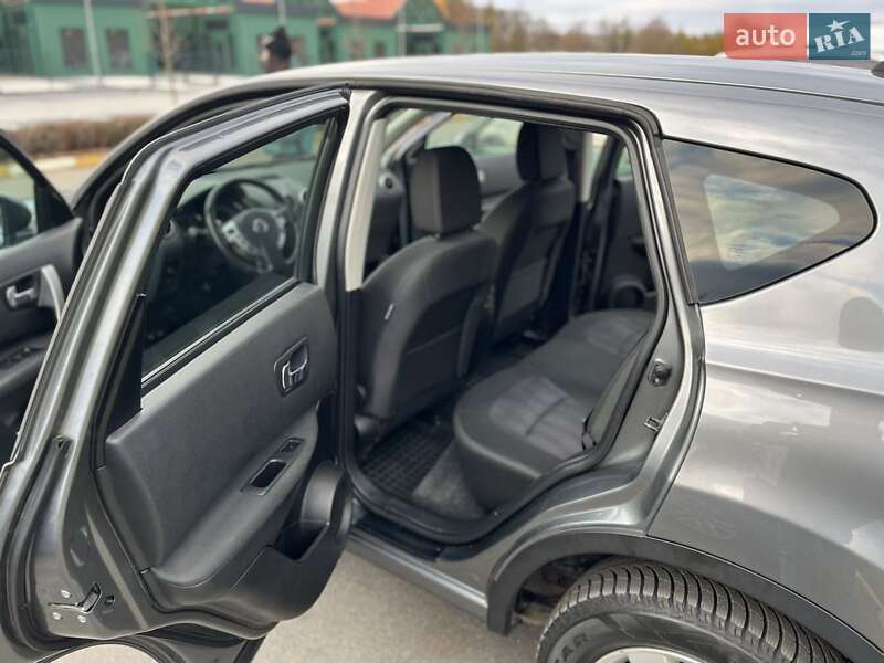 Внедорожник / Кроссовер Nissan Qashqai 2013 в Ирпене