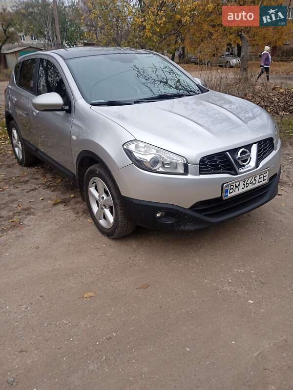 Внедорожник / Кроссовер Nissan Qashqai 2011 в Шостке