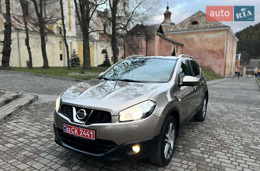 Позашляховик / Кросовер Nissan Qashqai 2012 в Кременці