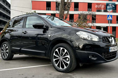 Внедорожник / Кроссовер Nissan Qashqai 2013 в Киеве