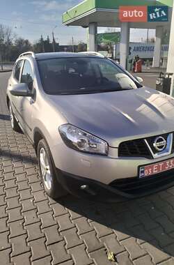 Внедорожник / Кроссовер Nissan Qashqai 2010 в Луцке