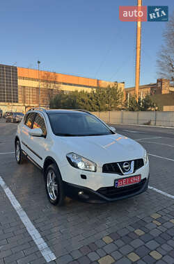 Внедорожник / Кроссовер Nissan Qashqai 2011 в Луцке