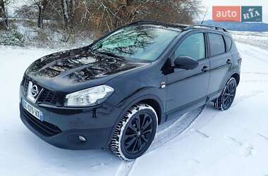 Внедорожник / Кроссовер Nissan Qashqai 2013 в Дубно