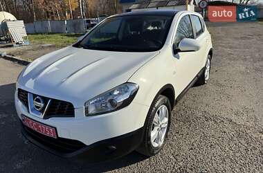 Внедорожник / Кроссовер Nissan Qashqai 2010 в Калуше