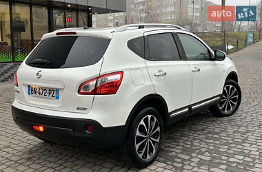 Внедорожник / Кроссовер Nissan Qashqai 2011 в Тернополе