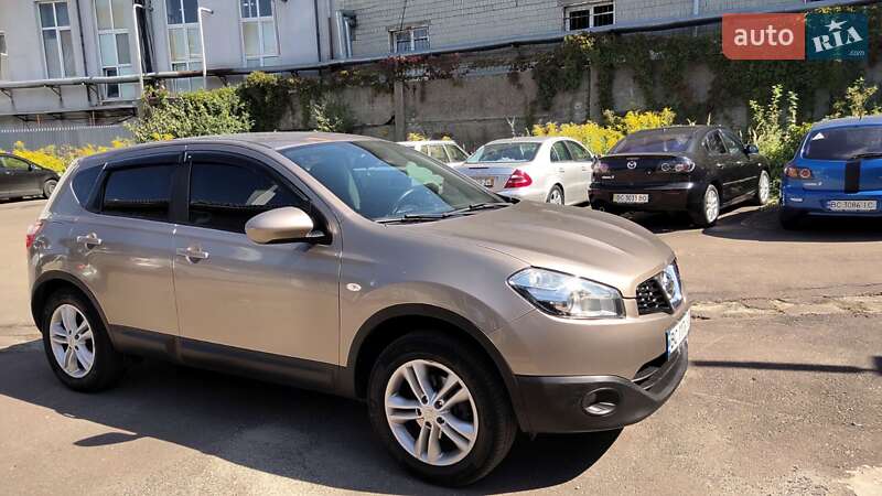 Nissan Qashqai 2010