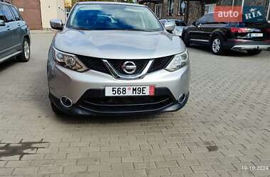 Внедорожник / Кроссовер Nissan Qashqai 2014 в 