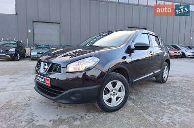 Позашляховик / Кросовер Nissan Qashqai 2011 в Львові