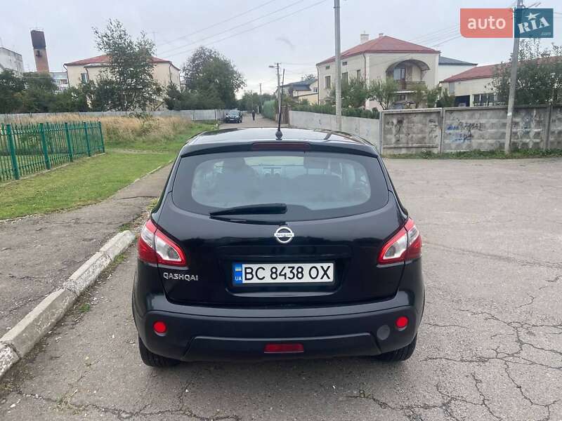 Внедорожник / Кроссовер Nissan Qashqai 2010 в Львове фото 4 Внедорожник / Кроссовер Nissan Qashqai 2010 в Львове