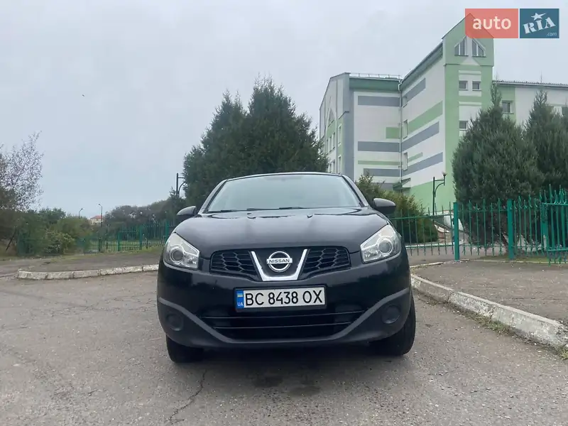 Внедорожник / Кроссовер Nissan Qashqai 2010 в 