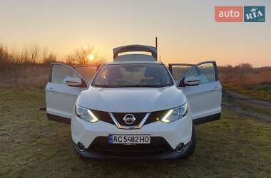 Внедорожник / Кроссовер Nissan Qashqai 2016 в Нововолынске