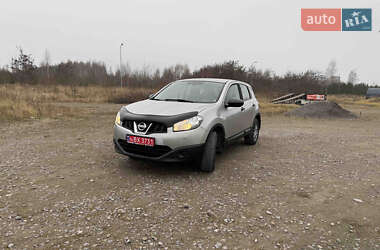 Позашляховик / Кросовер Nissan Qashqai 2013 в Львові