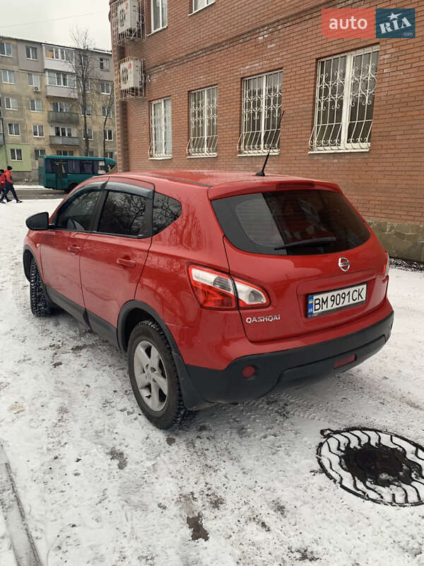 Позашляховик / Кросовер Nissan Qashqai 2013 в Сумах