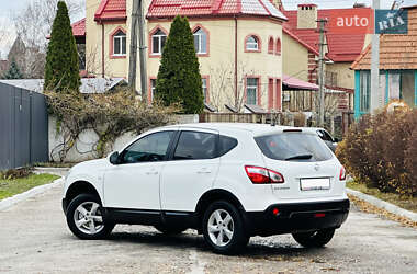 Позашляховик / Кросовер Nissan Qashqai 2010 в Дніпрі