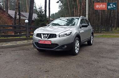 Позашляховик / Кросовер Nissan Qashqai 2012 в Дубні