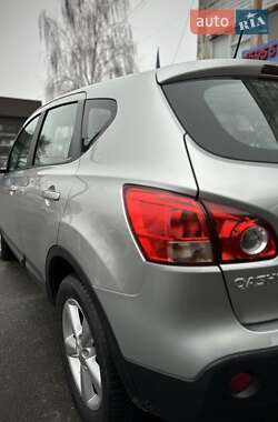 Позашляховик / Кросовер Nissan Qashqai 2008 в Сумах