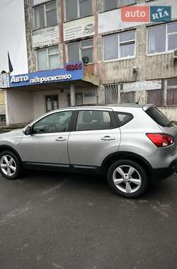 Позашляховик / Кросовер Nissan Qashqai 2008 в Сумах