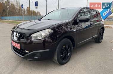 Позашляховик / Кросовер Nissan Qashqai 2010 в Полтаві