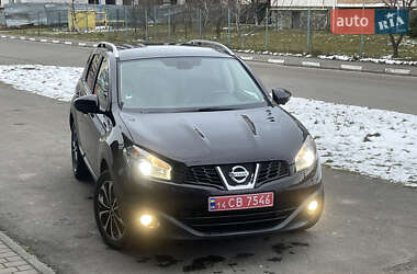 Позашляховик / Кросовер Nissan Qashqai 2012 в Стрию