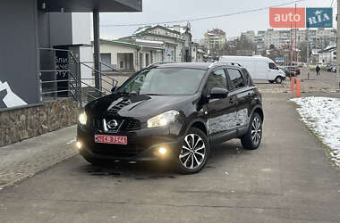 Позашляховик / Кросовер Nissan Qashqai 2012 в Стрию