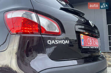 Позашляховик / Кросовер Nissan Qashqai 2012 в Стрию