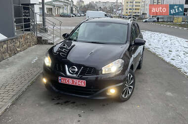 Позашляховик / Кросовер Nissan Qashqai 2012 в Стрию