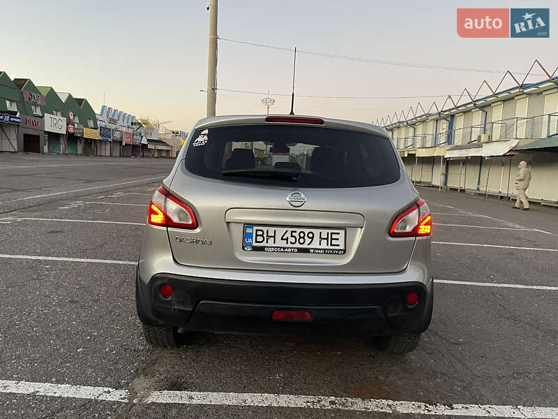 Внедорожник / Кроссовер Nissan Qashqai 2010 в Одессе