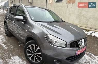 Позашляховик / Кросовер Nissan Qashqai 2013 в Трускавці