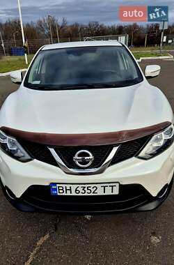 Позашляховик / Кросовер Nissan Qashqai 2014 в Одесі