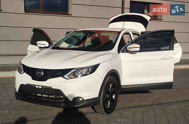 Позашляховик / Кросовер Nissan Qashqai 2014 в Трускавці