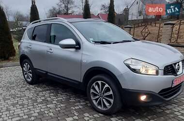 Позашляховик / Кросовер Nissan Qashqai 2010 в Львові