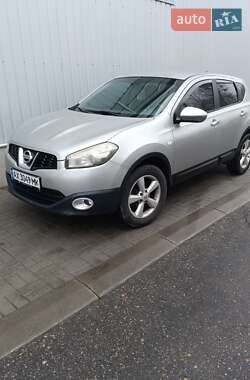 Позашляховик / Кросовер Nissan Qashqai 2010 в Харкові