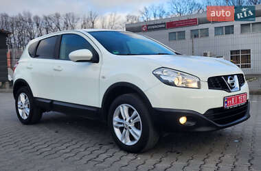 Позашляховик / Кросовер Nissan Qashqai 2012 в Вінниці