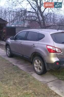 Внедорожник / Кроссовер Nissan Qashqai 2010 в Новых Санжарах