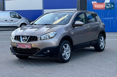 Внедорожник / Кроссовер Nissan Qashqai 2013 в Ровно