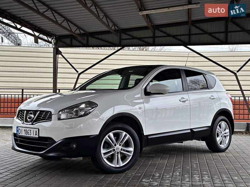 Позашляховик / Кросовер Nissan Qashqai 2010 в Одесі