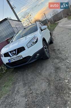 Внедорожник / Кроссовер Nissan Qashqai 2010 в Вишневце