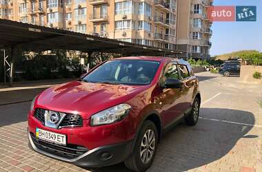 Позашляховик / Кросовер Nissan Qashqai 2011 в Одесі