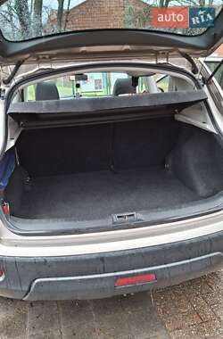 Внедорожник / Кроссовер Nissan Qashqai 2011 в Черновцах