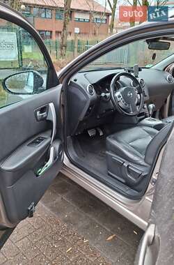 Внедорожник / Кроссовер Nissan Qashqai 2011 в Черновцах