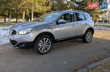 Позашляховик / Кросовер Nissan Qashqai 2010 в Дубні