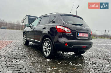 Внедорожник / Кроссовер Nissan Qashqai 2010 в 