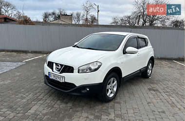 Внедорожник / Кроссовер Nissan Qashqai 2011 в Кременчуге