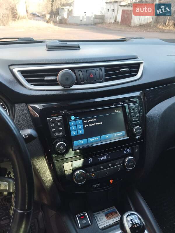Позашляховик / Кросовер Nissan Qashqai 2014 в Черкасах