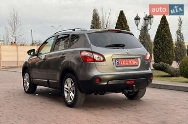 Внедорожник / Кроссовер Nissan Qashqai 2011 в Стрые