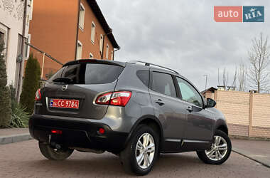 Внедорожник / Кроссовер Nissan Qashqai 2011 в Стрые