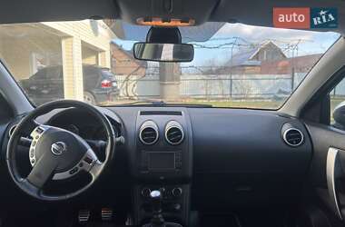 Внедорожник / Кроссовер Nissan Qashqai 2012 в 